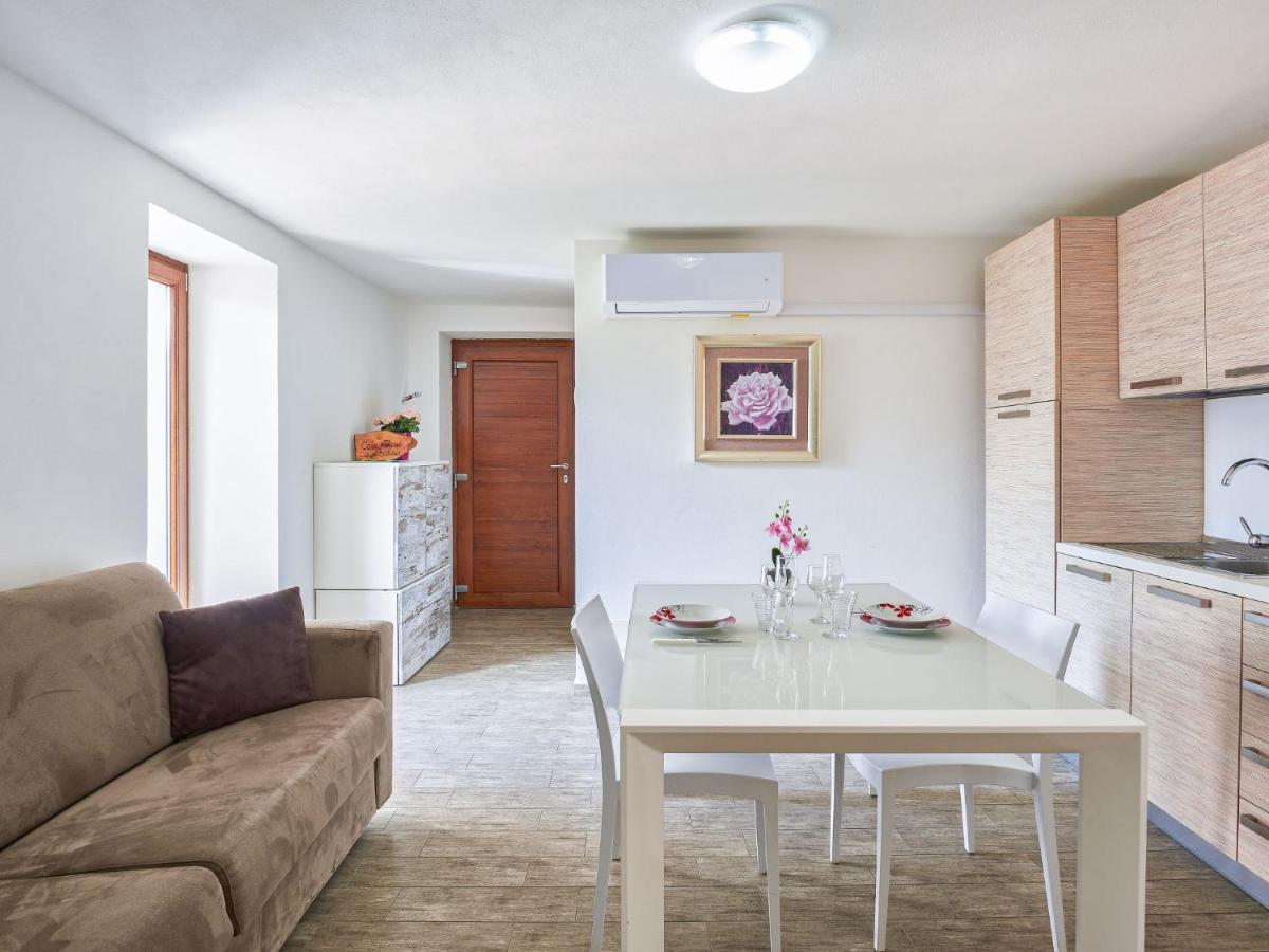 Holiday Home Rustico Maria - Dma392 By Interhome Vercana Kültér fotó